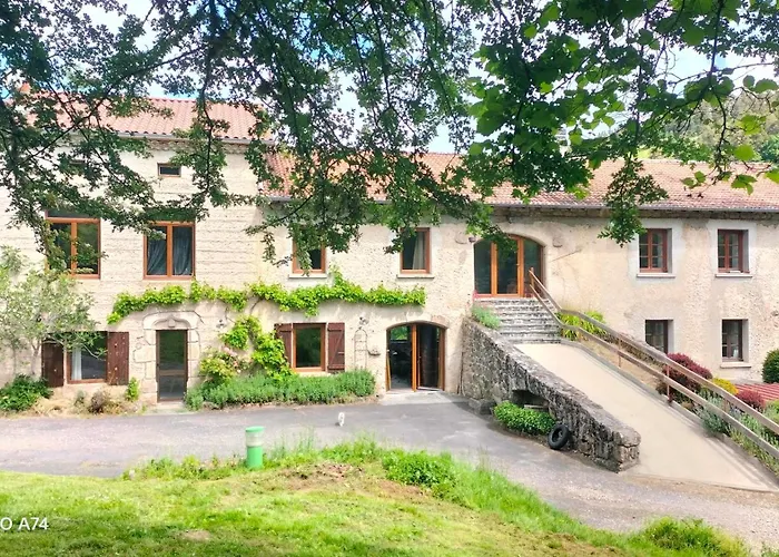 Gite De Vaubarlet Au Calme